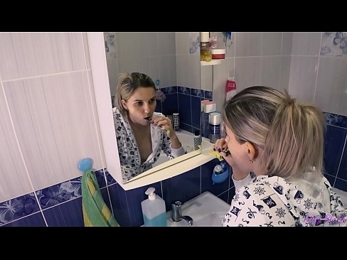 ❤️ פריצה עם צעירים בפיג'מה מסתיימים אוראלי בהצטיינות בתחת - לי שחור ❌ פורנו ב-iw.pornodil.ru